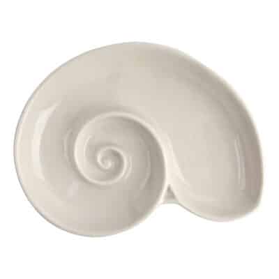 9" WHITE CONCH CERAMIC PLATE - Image 2