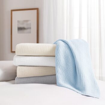 HOST & HOME TWIN/TWIN XL 68X90 COTTON BLANKET