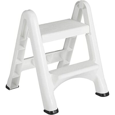 RUBBERMAID FOLDING EZ STEP STOOL WHITE
