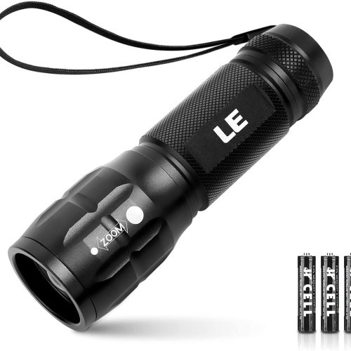ZOOM LED FLASHLIGHT